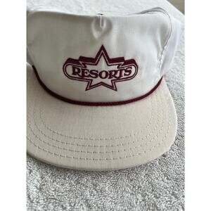 Vintage NOS Resorts casino snap back hat-White with maroon lettering